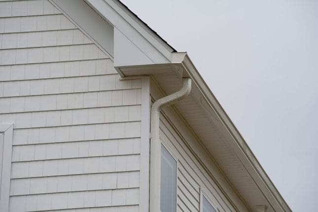 how to choose new gutters in Atlanta